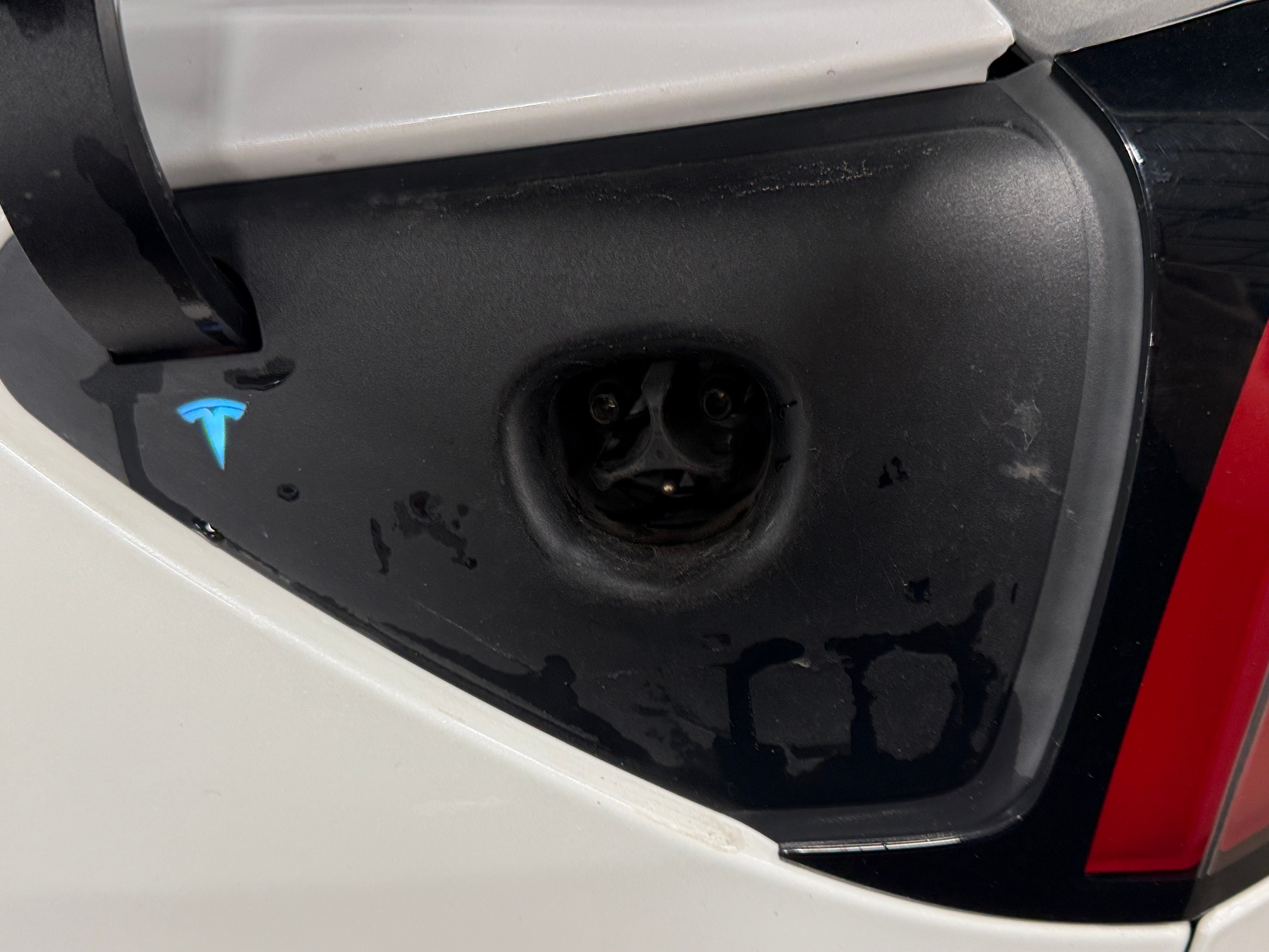 tesla model y 2025 7SAYGDEE9SF239080 image tesla model y 2025 7SAYGDEE9SF239080 image